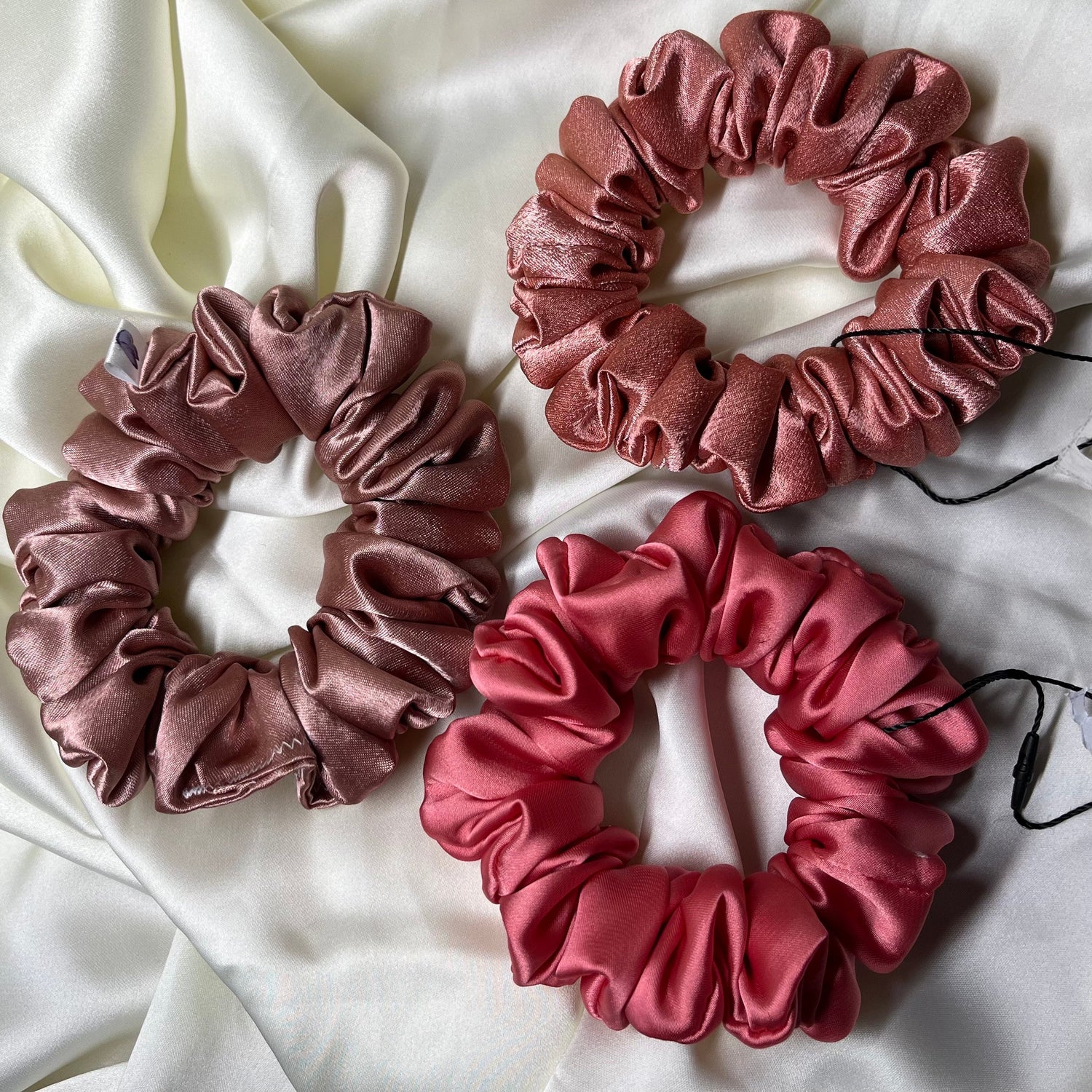 Luxury classic jumbo scrunchie with extra hold in lush emerald green. Handmade in nottingham for all hair types