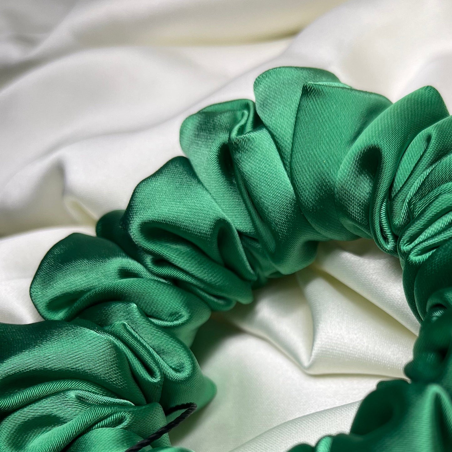 Ozwald | Emerald Green Luxury Satin Mini Scrunchie [S]