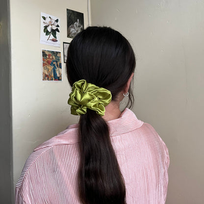 The Scrunch Who Stole xmas | Green Satin Mini Scrunchie [S]
