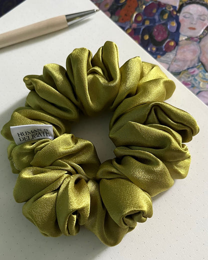 Mini petite luxury unique quirky hair accessory in chartreuse green. Inspired by the grinch. handmade sustainably in Nottingham