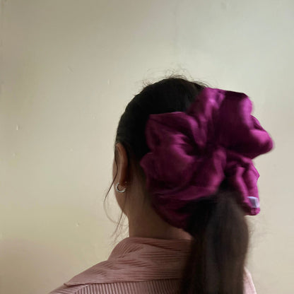 fuschia pink luxury taffeta oversized XXL scrunchie handmade in nottingham